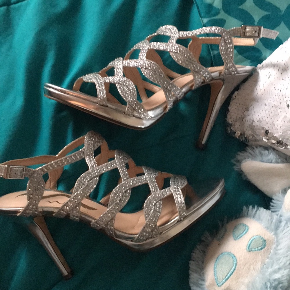 Sliver 3 inch heels